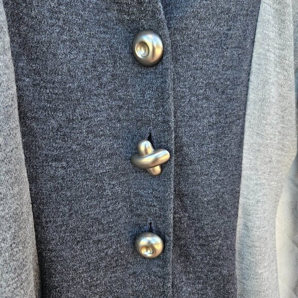 Tarazzia Dark/Light Gray Tunic with Unique Buttons - Approx Size 9/10 - Picture 3 of 5